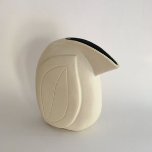 Penguin pitcher